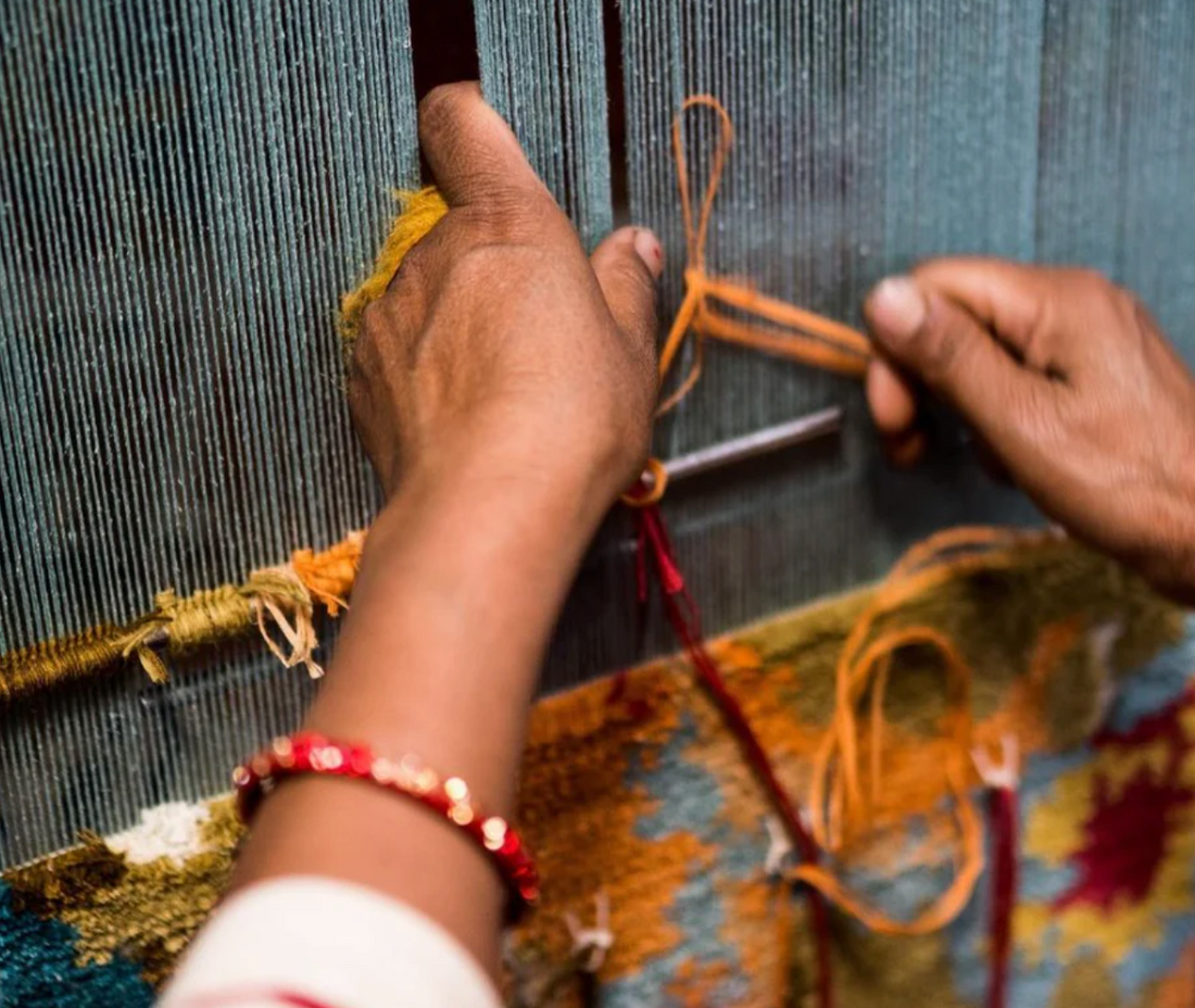 Hand-knotted Carpet Weaving with Open Studio