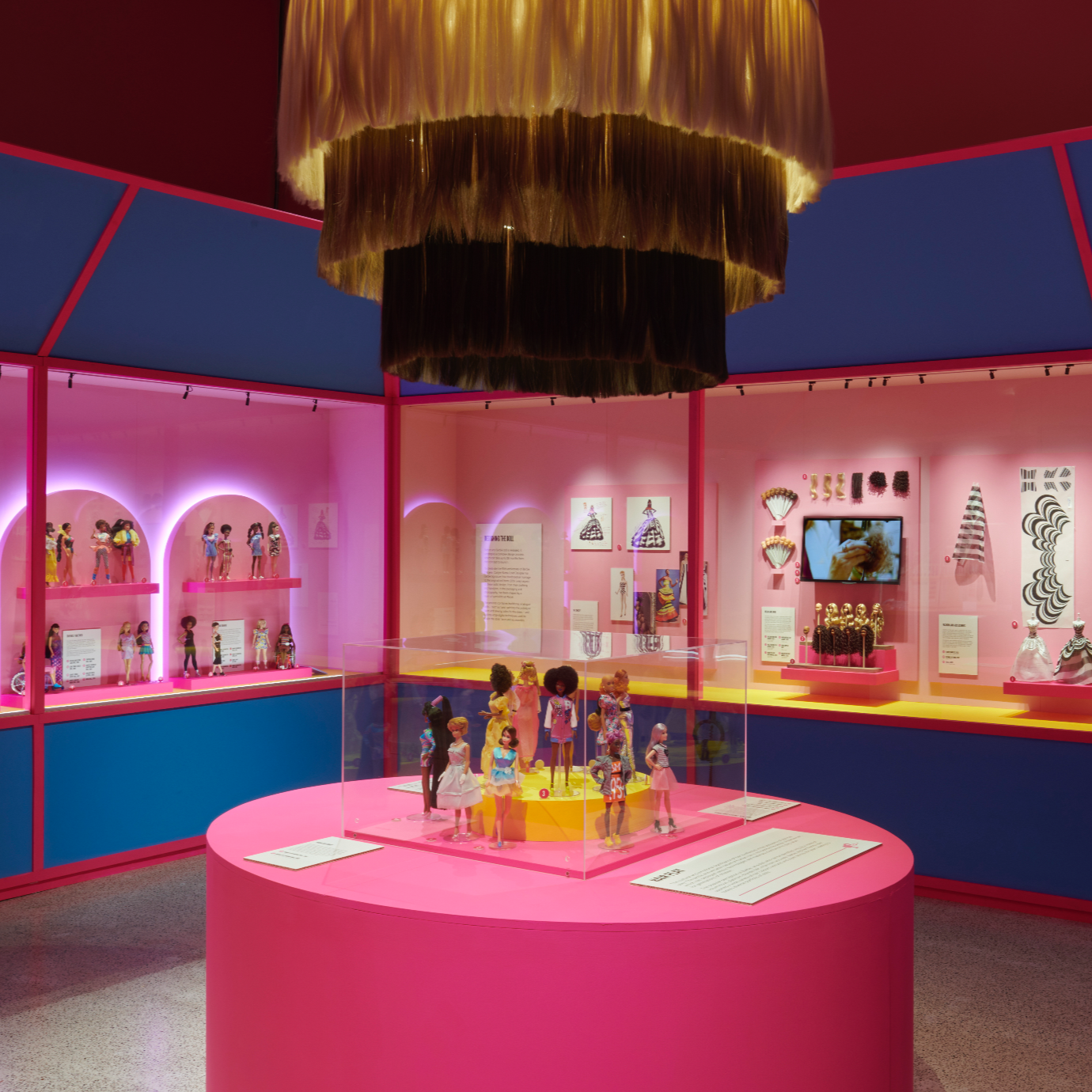 BARBIE:THE EXHIBITION