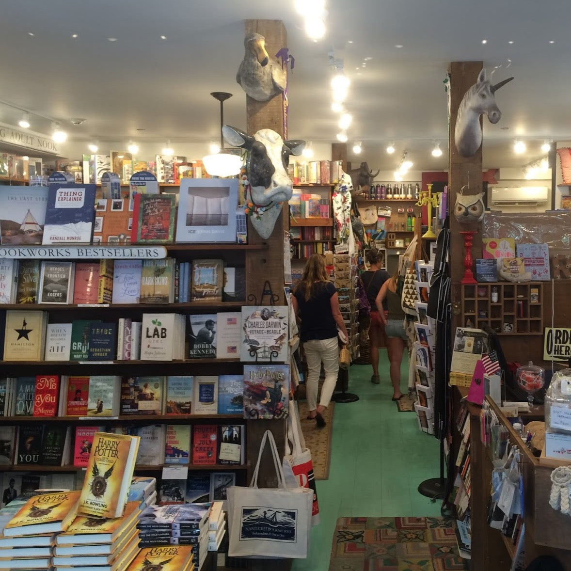 USA, Massachusetts, Nantucket Bookworks