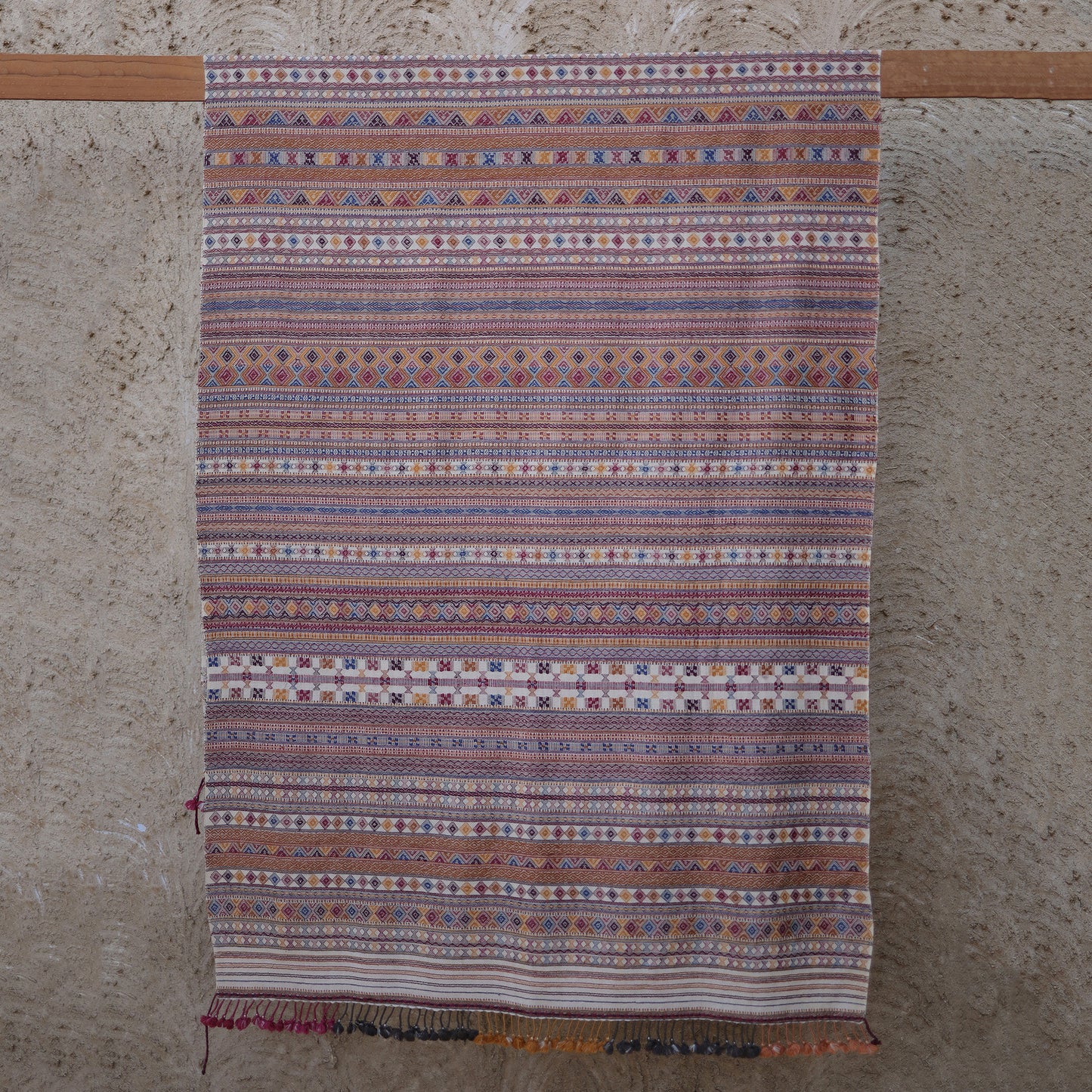 India, Vankar Vishram Valji Weaving, Traditional Multi-Colour Blanket Shawl