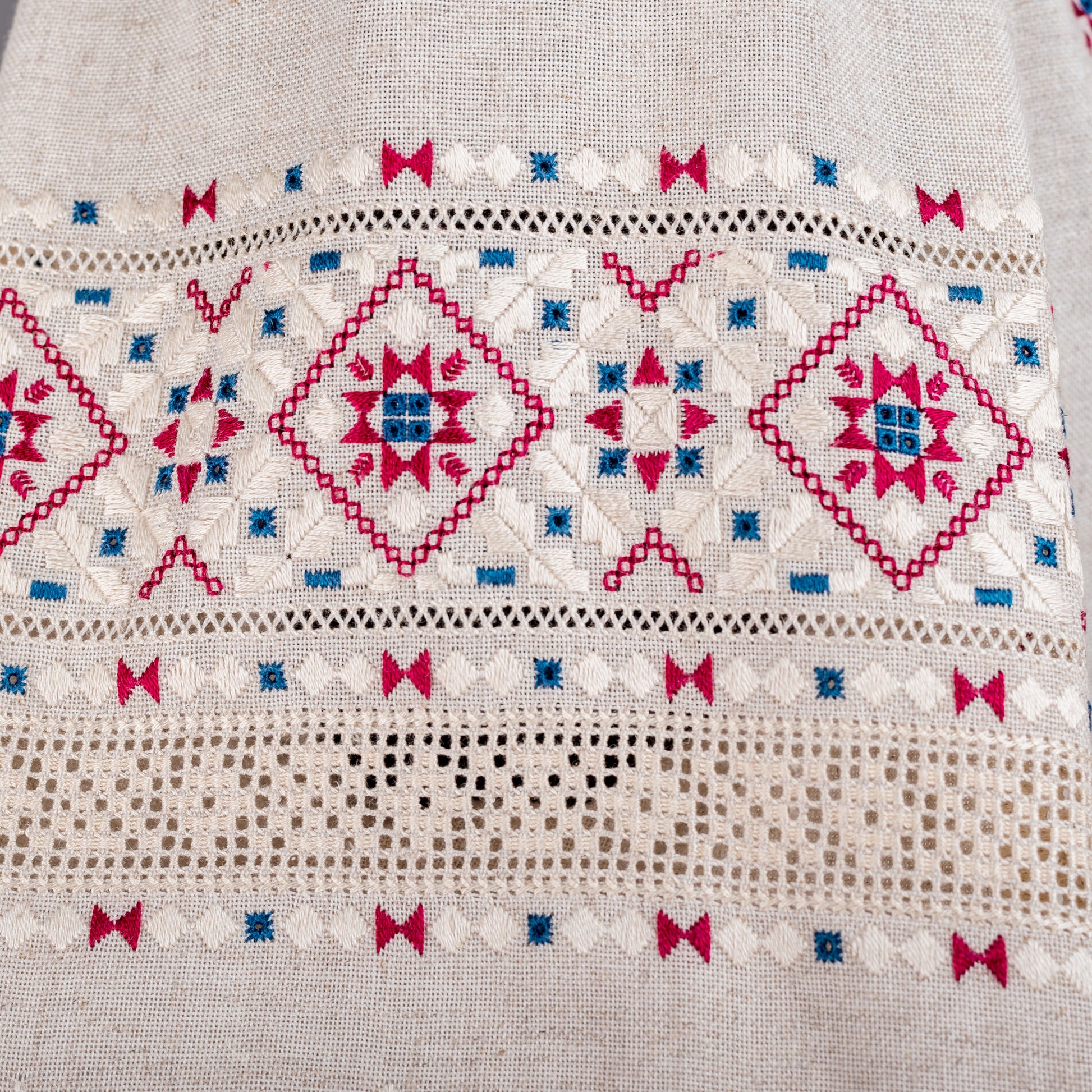 WOMENSART on X: Traditional Polish folk embroidery with